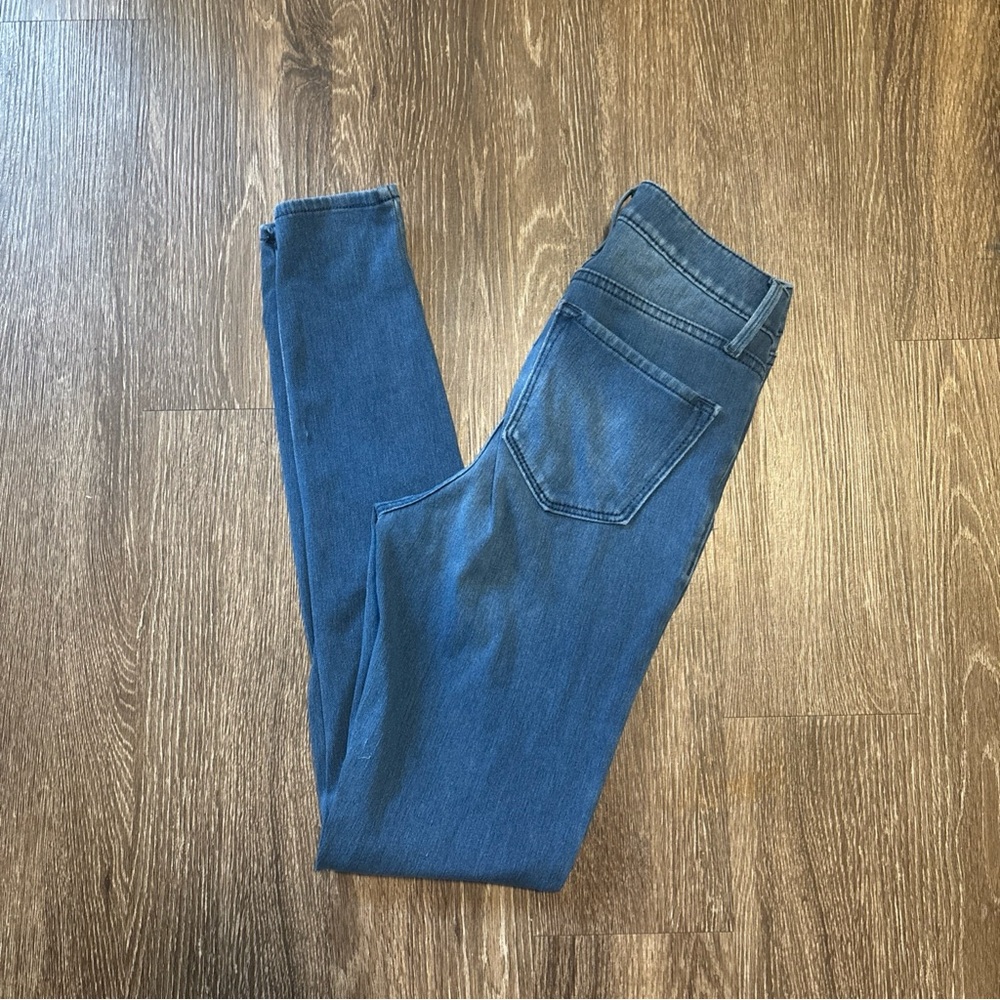 Old Navy Rockstar Super Skinny Womens Size 4 Tall High Rise Skinny Jeans (27x31)